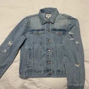 Forever 21 Size L Distressed Cropped Denim Jacket